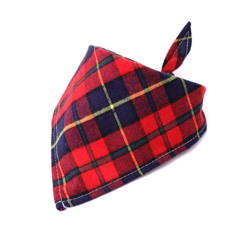 Cotton flannel baby plaid to increase triangle scarf Cotton flannel baby plaid to increase triangle scarf